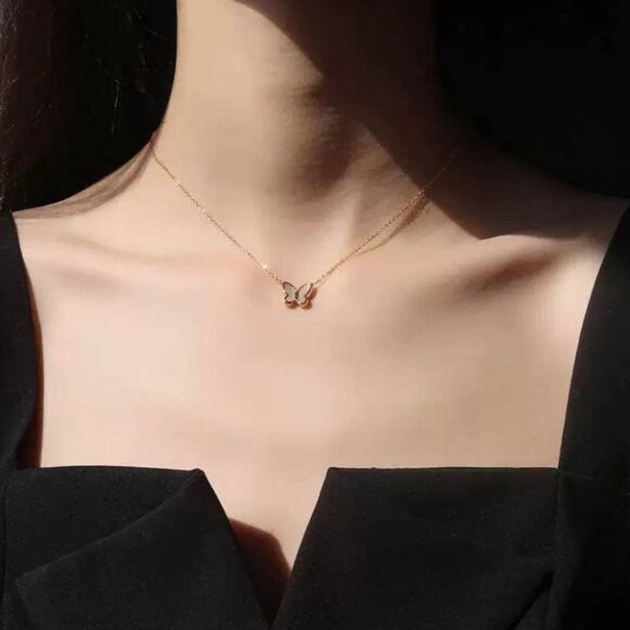 necklace Tarnish free 16.5in, seashell butterfly, gold plated - Picture 2 of 3